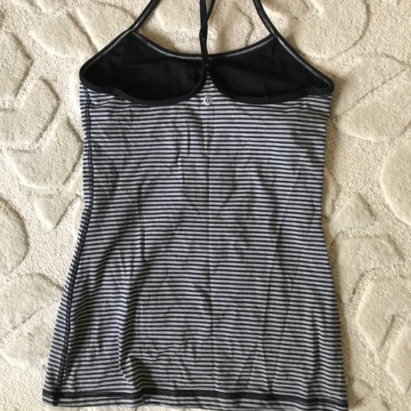 Lululemon Power Y Tank - Picture 2 of 3